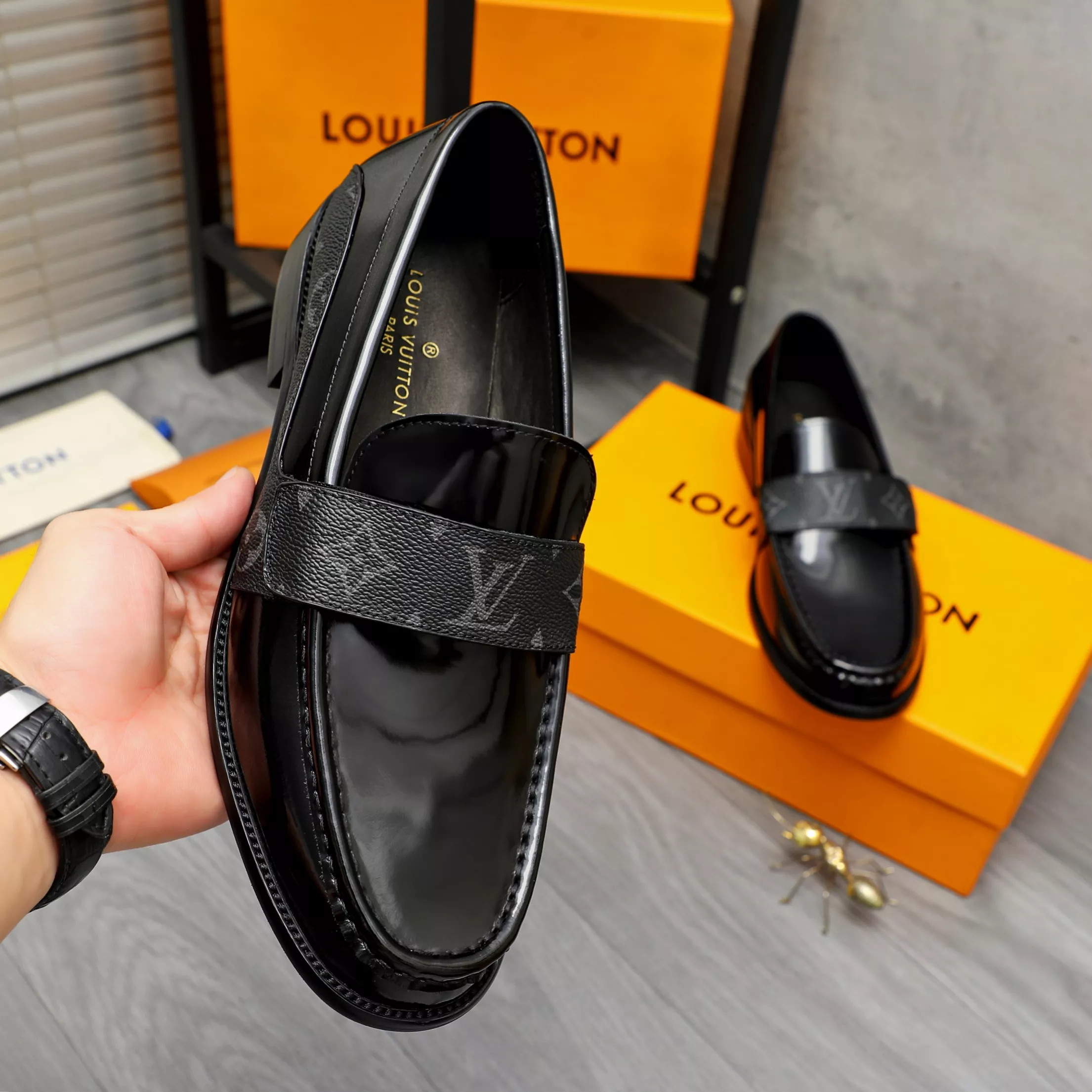 louis vuitton lv oxfords chaussures pour homme s_12b47073